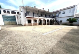 Serradilla 676&nbsp;m²