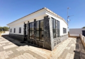 Country house with land for sale on España, Gibraleón, ref: TR169869 photo