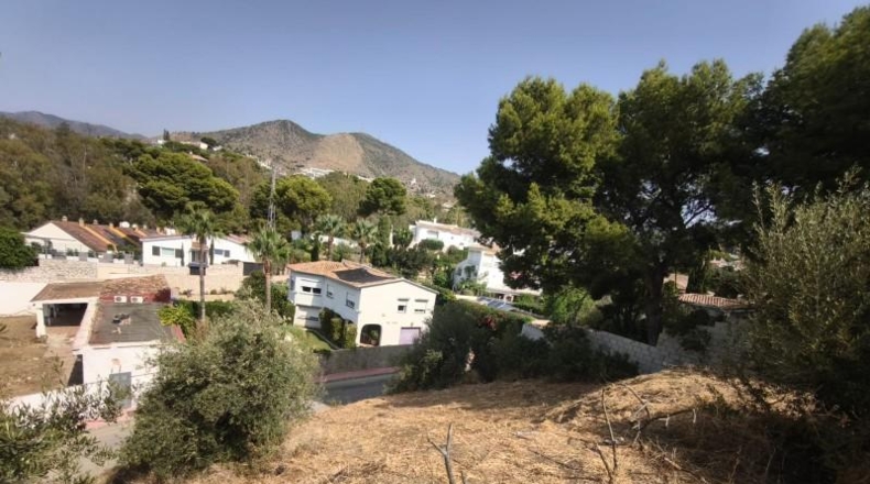 Малага - Benalmádena - 815m2