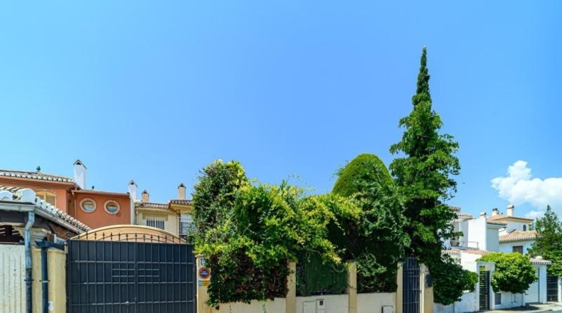 Granada - Albolote - 356m2