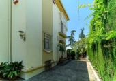 Chalet independiente con terreno en venta en la España, Albolote, ref: TR417609 foto