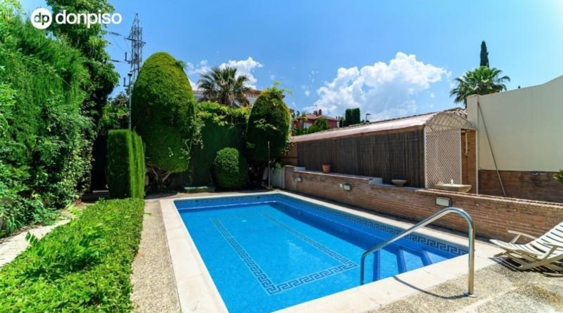 Granada - Albolote - 356m2
