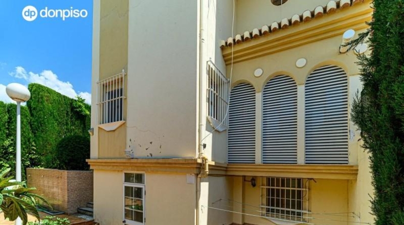 Granada - Albolote - 356m2