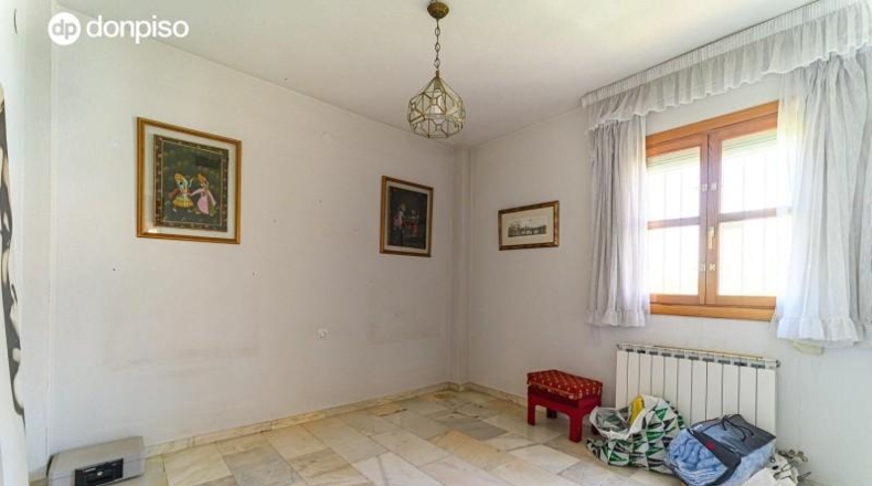 Granada - Albolote - 356m2