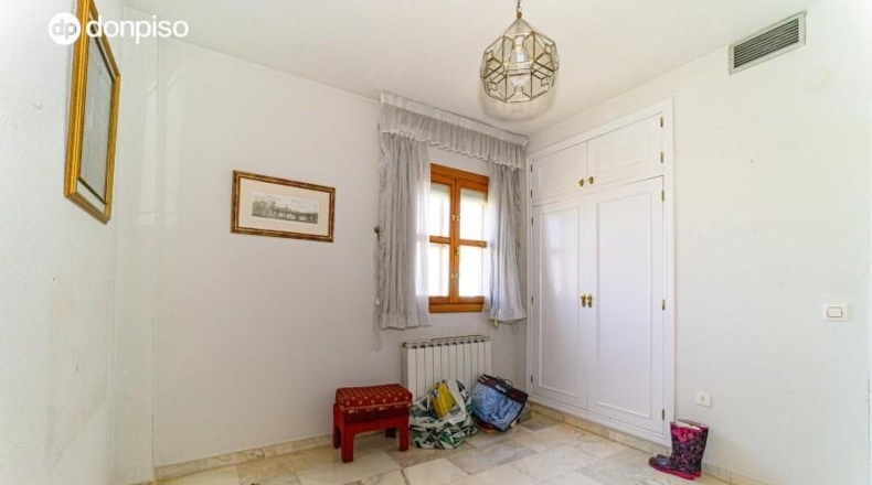 Granada - Albolote - 356m2