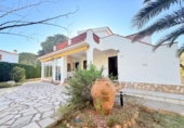 Detached villa with land for sale on España, l'Ampolla, ref: TR417611 photo