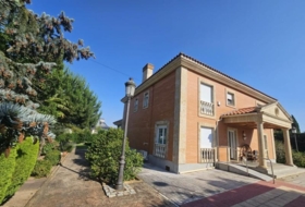 Santa Marta de Tormes 1000&nbsp;m²