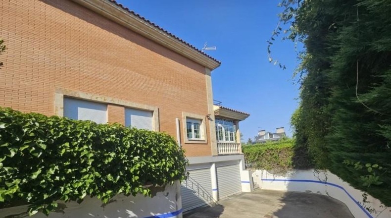 Salamanca - Santa Marta de Tormes - 1000m2
