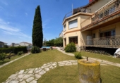 Chalet independiente con terreno en venta en la España, Cervera, ref: TR417624 foto