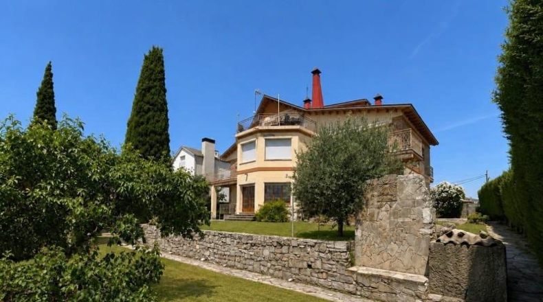 Lerida - Cervera - 1100m2