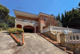 Vallirana 1260&nbsp;m²