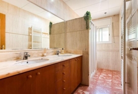 Vallirana 1260&nbsp;m²