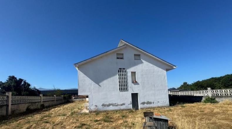 León - Ponferrada - 2061m2