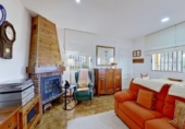 Chalet independiente con terreno en venta en la España, Chiva, ref: TR402961 foto