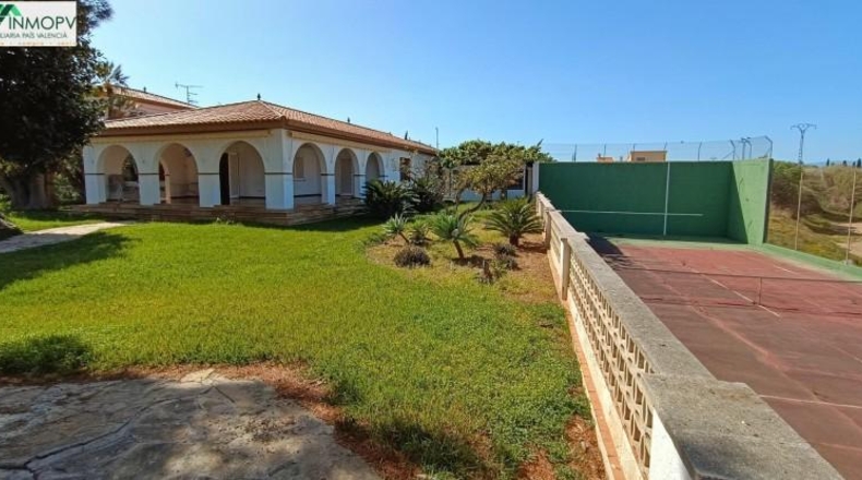 Castellón - Vinaròs - 3500m2
