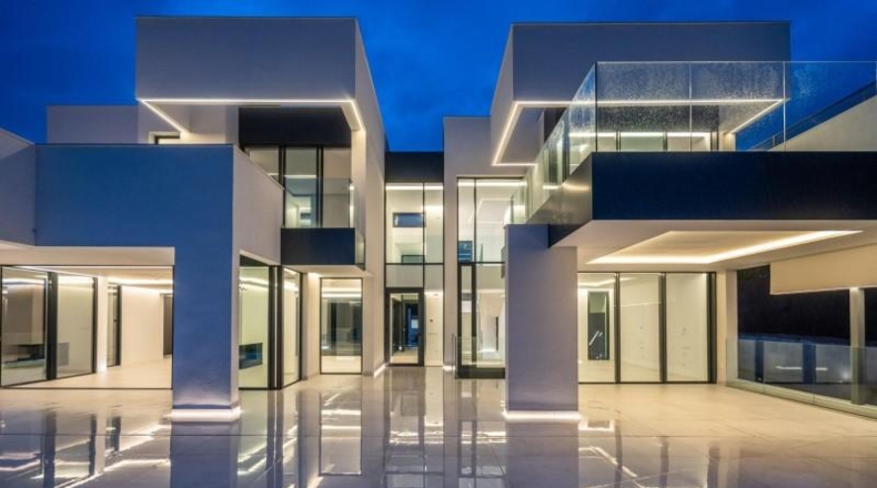 Comunidad de Madrid - Las Rozas de Madrid - 2100m2