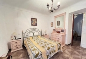 Дом с участком на продажу в городе Alameda Фото