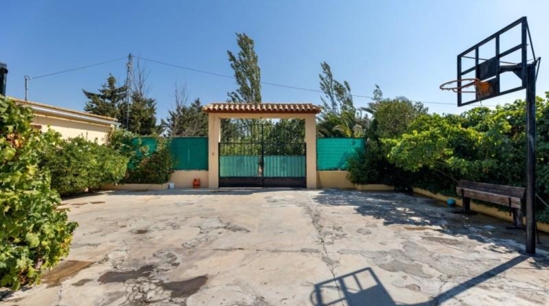 Гранада - Alhama de Granada - 2500m2