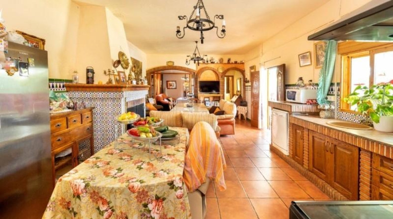 Гранада - Alhama de Granada - 2500m2