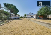 Chalet independiente con terreno en venta en la España, Caldes de Malavella, ref: TR417711 foto