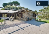 Chalet independiente con terreno en venta en la España, Santa Coloma de Farners, ref: TR417723 foto