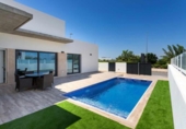 Chalet independiente con terreno en venta en la España, Daya Nueva, ref: TR136021 foto