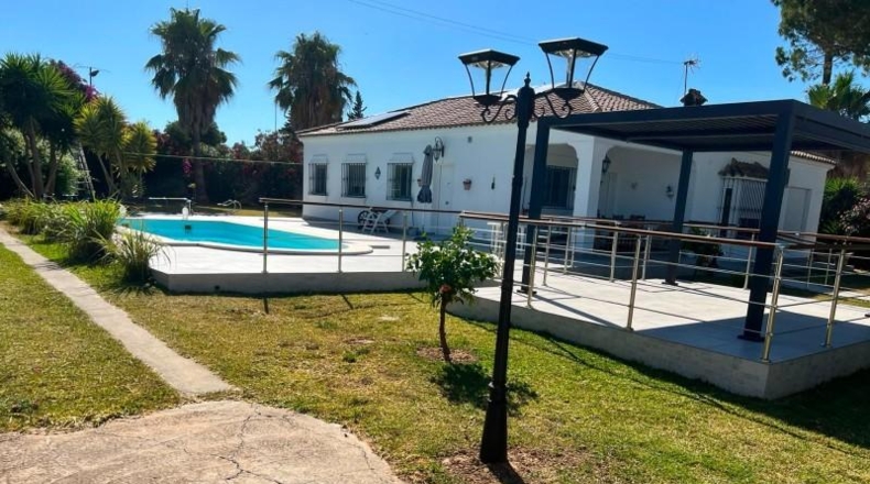 Cadiz - Chiclana de la Frontera - 1200m2