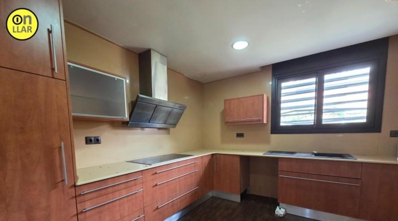 Barcelona - Vilanova del Vallès - 1080m2