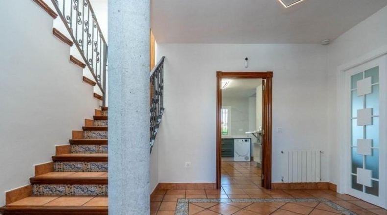 Гранада - Villa de Otura - 629m2