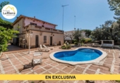 Chalet independiente con terreno en venta en la España, Arenys de Mar, ref: TR401263 foto