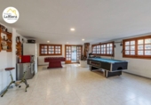 Chalet independiente con terreno en venta en la España, Arenys de Mar, ref: TR401263 foto