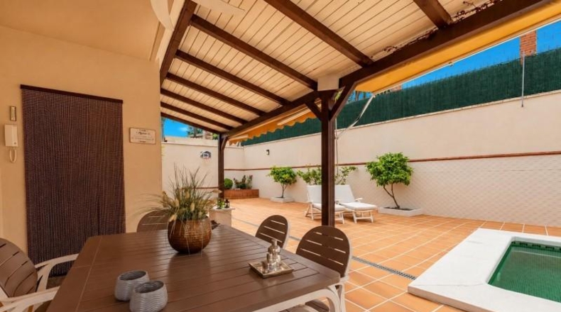 Малага - Alhaurín de la Torre - 503m2