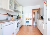 Chalet adosado con terreno en venta en Espartinas ref: TR416730 foto