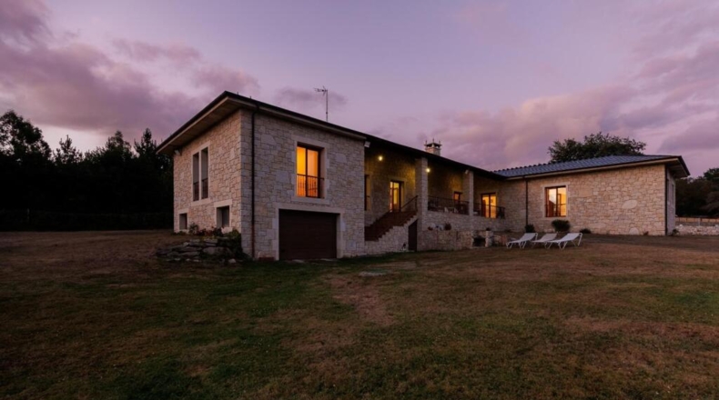 Lugo - O Sobrado - 420m2