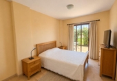 Chalet adosado con terreno en venta en San Luis de Sabinillas ref: TR417773 foto