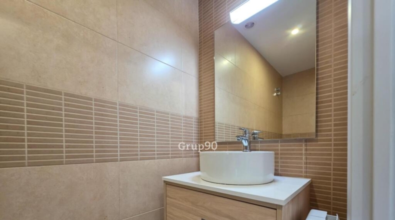 Lérida - Vilanova de Segrià - 271m2