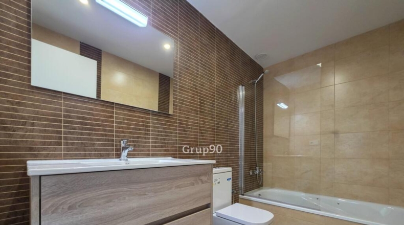 Lérida - Vilanova de Segrià - 271m2