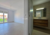Chalet adosado con terreno en venta en Vilanova de Segrià ref: TR416732 foto