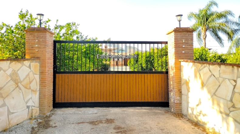 Málaga - Álora - 8400m2