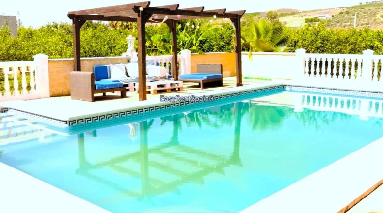 Málaga - Álora - 8400m2