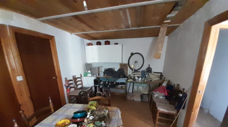 Cuenca - Cuenca - 1960m2