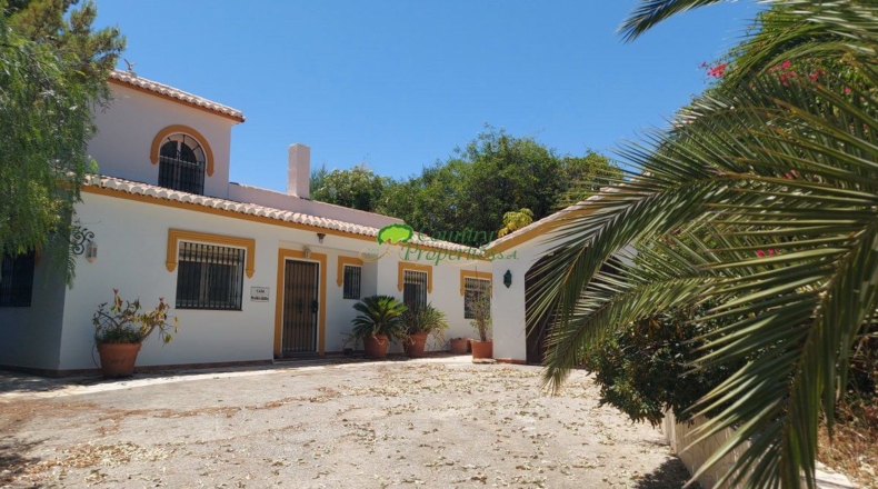 Malaga - Cómpeta - 11936m2