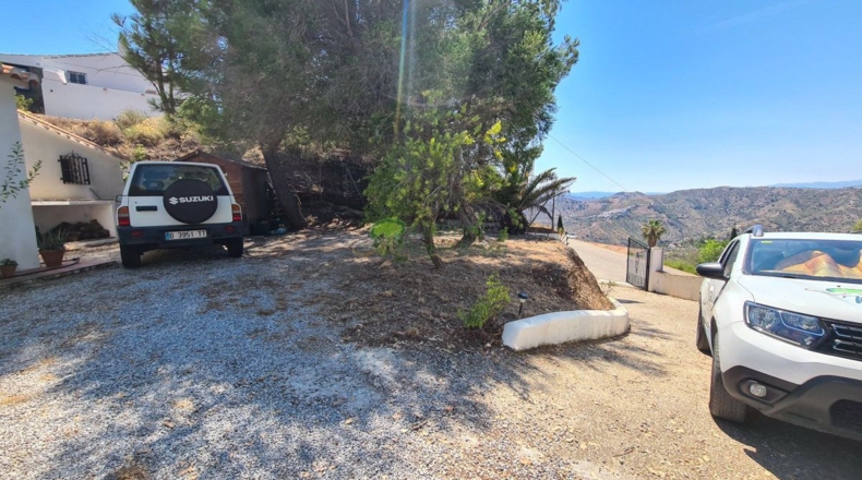 Málaga - Cómpeta - 1500m2