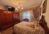 Дом с участком на продажу в городе Hormilla. Фото