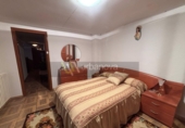 Дом с участком на продажу в городе Hormilla. Фото