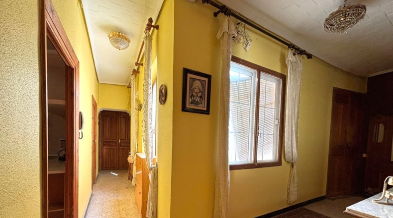 Ciudad Real - Valdepeñas - 330m2