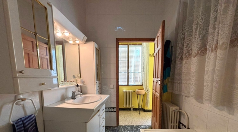 Ciudad Real - Valdepeñas - 330m2