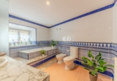 Chalet independiente con terreno en venta en Verges ref: TR417809 foto