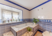Chalet independiente con terreno en venta en Verges ref: TR417809 foto