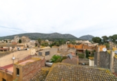 Chalet independiente con terreno en venta en Verges ref: TR417809 foto